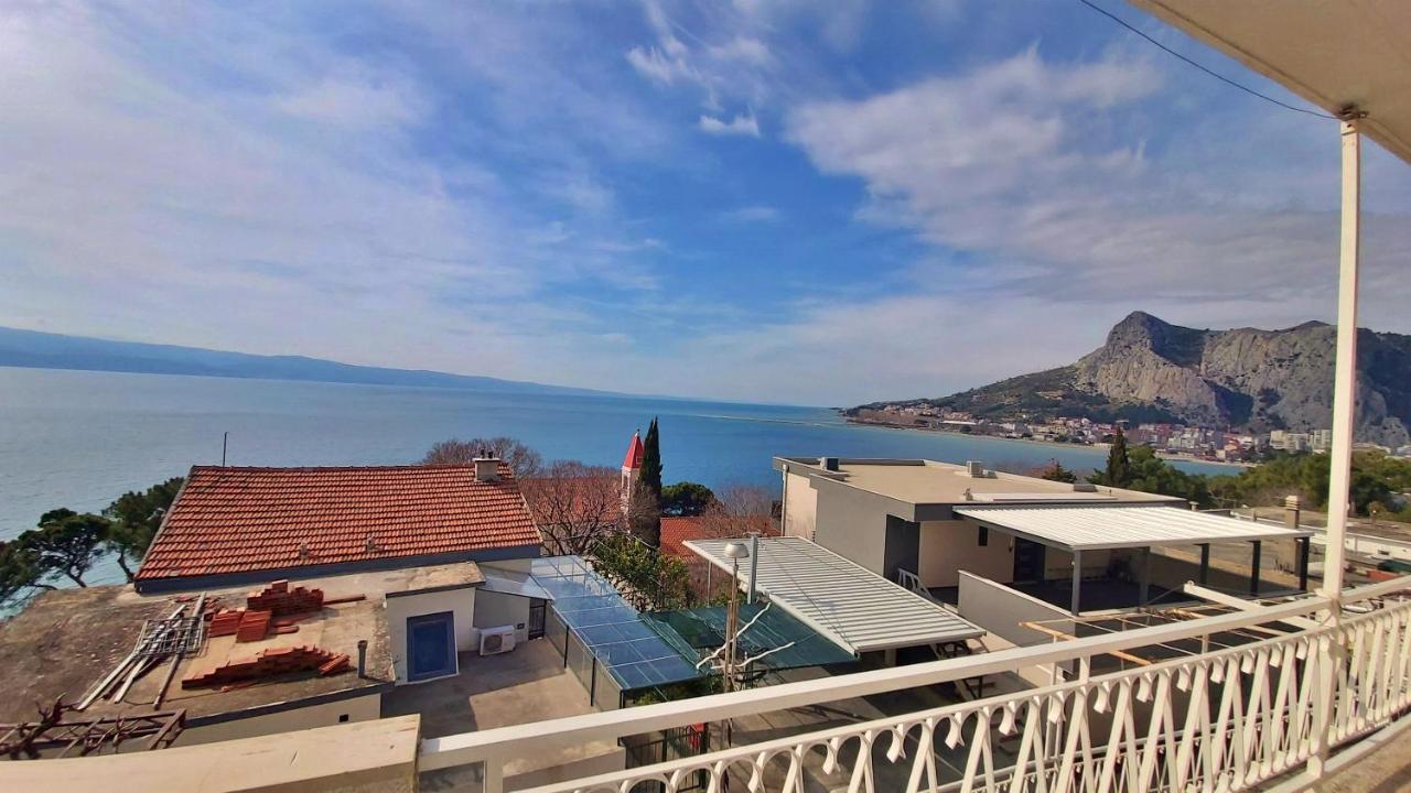 Apartment Cedo Omiš Exterior foto